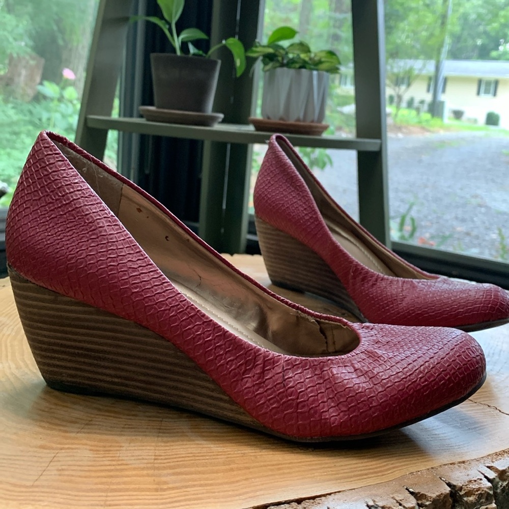 Vintage Y2K Wedges